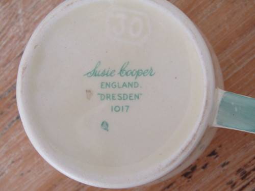 Vintage Susie Cooper porcelain Tea Milk jug and Sugar bowl, Dresden, excellent condition (2)