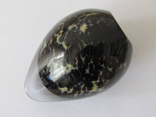 Vintage Swedish 1986 Art glass Parerweight, 8cm, marked