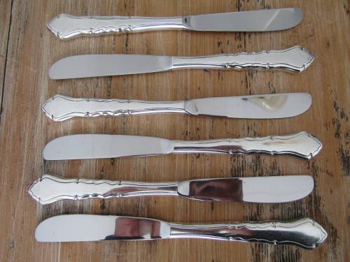 Set of 6 vintage Viners of Sheffield EPA 1 silverplated Knifes, 22cm, others available