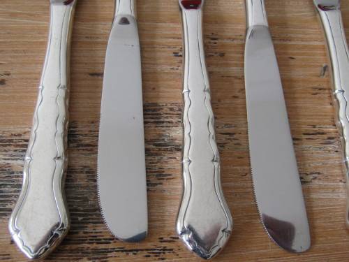 Set of 6 vintage Viners of Sheffield EPA 1 silverplated Knifes, 22cm, others available