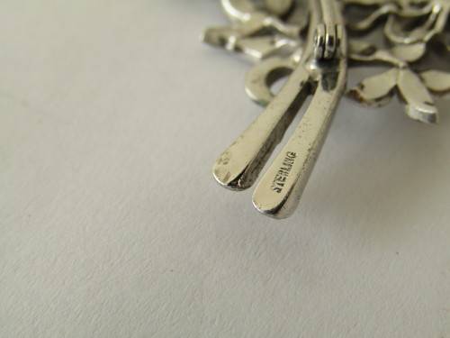 Solid sterling silver and marquisite Brooch, vintage, stamped, 4cm x 6cm, 12,6 grams