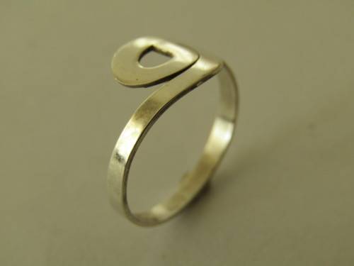 Vintage 925 solid silver Ring, stamped, 1.7 grams, many others ON SALE now