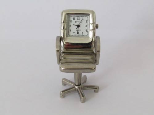 Vintage miniature Quartz desk clock, metal construction, 5cm high - others available