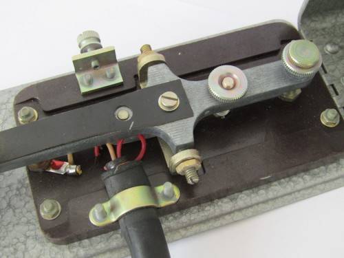 Vintage Morse code transmitter, excellent condition **No reserve Telecommunication auction now on**