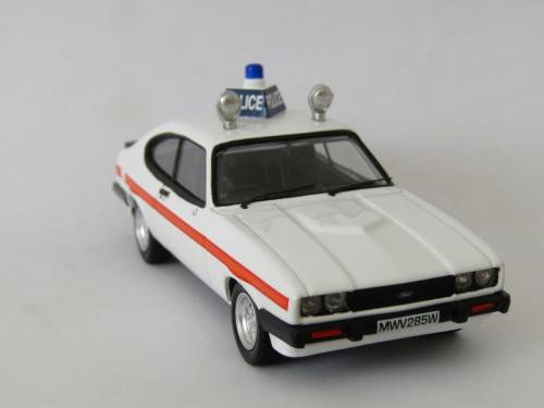 Collectable metal die cast scale model, Vanguards Police series, Ford Capri 3.0 S, mint in box