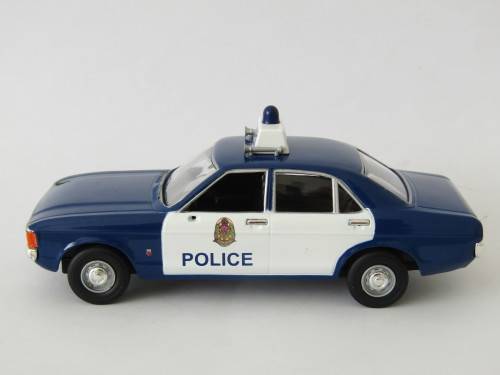 Collectable metal die cast scale model, Vanguards Police, Ford Consul, mint in box