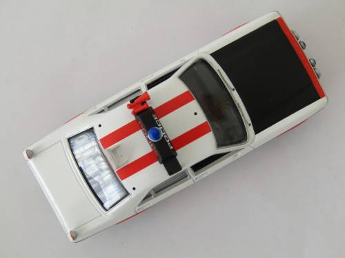 Collectable metal die cast scale model, Vanguards Police series, Ford Granada, mint in box