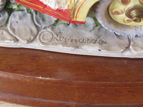 Very rare large signed ornament by Leonardo, Little Nook Village, The Picnic, excellent condition