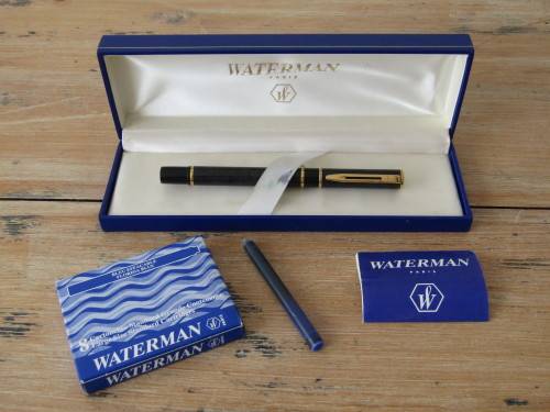 Vintage boxed Waterman fountain Pen with 7 ink replacement cartridges