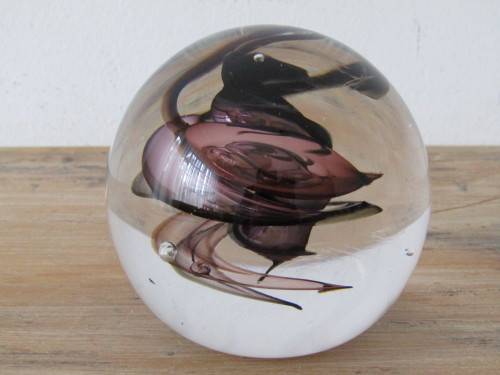 Magnificent David Reade original signed art glass Paperweight, 2014, Large 10cm diameter