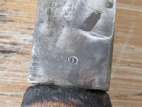 Italian M1871 Bayonet converted to a fighting Knife, wooden handle, 35cm, stamped