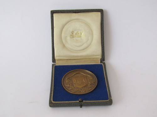 Vintage 1969 SA Golf Union amateur championship Medal, SAM case