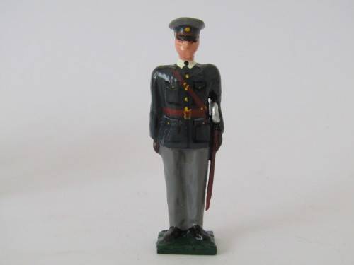 Vintage boxed set of 6 "South African Police 1965" lead toy soldier figures,6cm