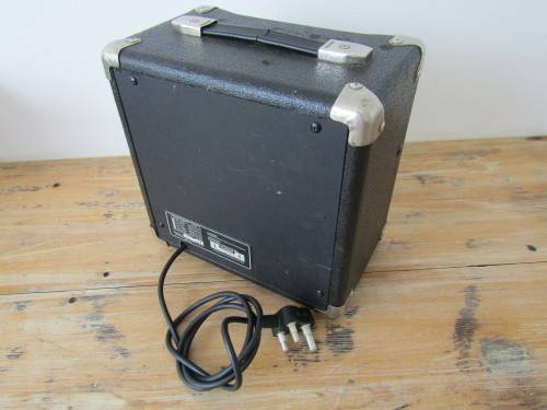 SX Guitar Amp in excellent working order, 27cm x 27cm x 17cm