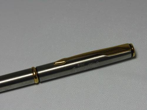 Vintage Coca Cola Parker Pen, Ball Point in original Case, brushed metal and gold plated, mint cond.