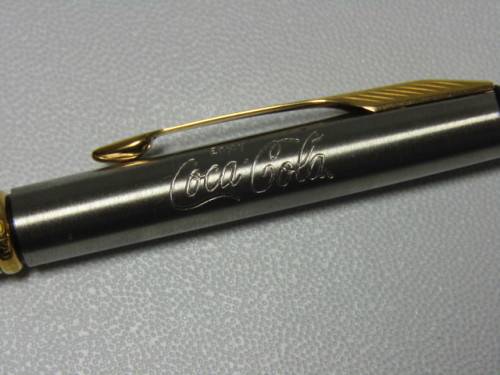 Vintage Coca Cola Parker Pen, Ball Point in original Case, brushed metal and gold plated, mint cond.