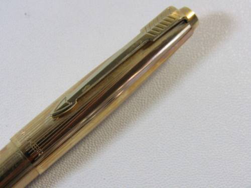 Vintage 1940's Cased Parker Fountain Pen, 12ct R. Gold, England, excellent condition