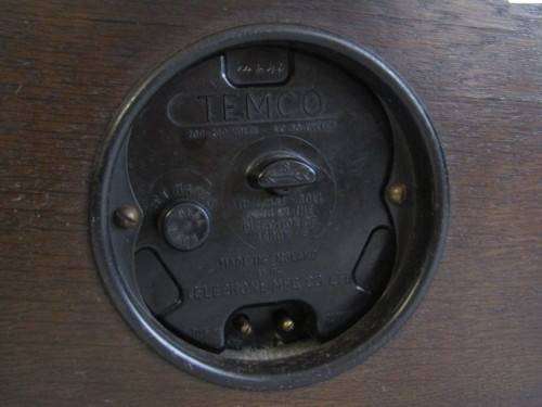 Nintage original electrical wooden Temco Desk / Mantel Clock Eng in excellent condition, 17cm x 14cm
