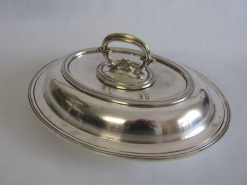 Vintage Oval silverplated Serving Dish with Lid and removeable handle, 29cm x 22cm, excellent cond.
