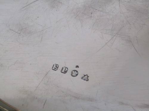 Vintage Oval silverplated Serving Dish with Lid and removeable handle, 29cm x 22cm, excellent cond.