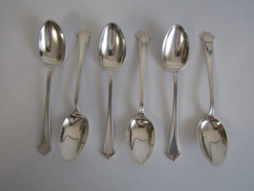 Vintage set of 6 original Chippendale Elkington & Co. silverplated Table Spoons, England, 18,5cm
