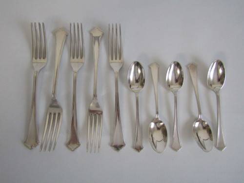 Vintage lot of 10 original Chippendale Elkington & Co. silverplated Forks & Spoons, England, 18cm