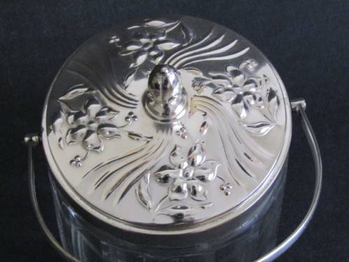 Vintage EPNS mounted Glass Biscuit Barrel with ornate Lid, excellent condition, 18cm x 12cm diam