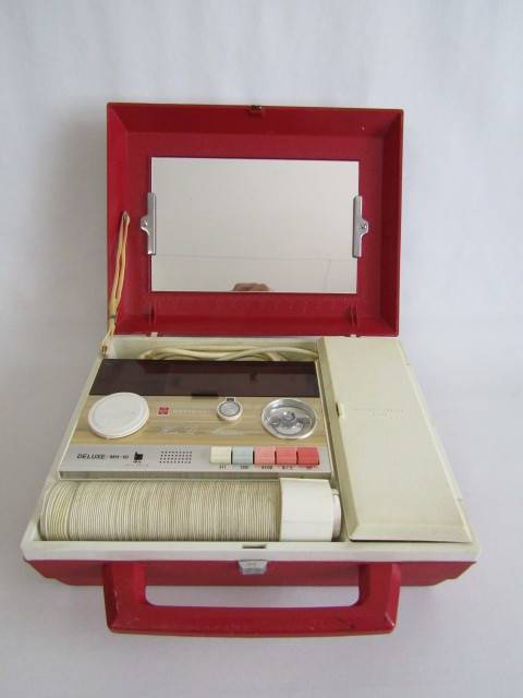 Vintage Cased retro Hair Set Machine in excellent and working condition, hair dryer