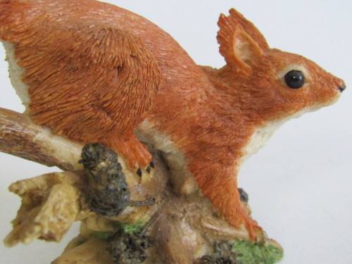 Lot of 4 collectable Animal figurines, Crown Staffordshire, Ansley and Teviotdale, excellent cond