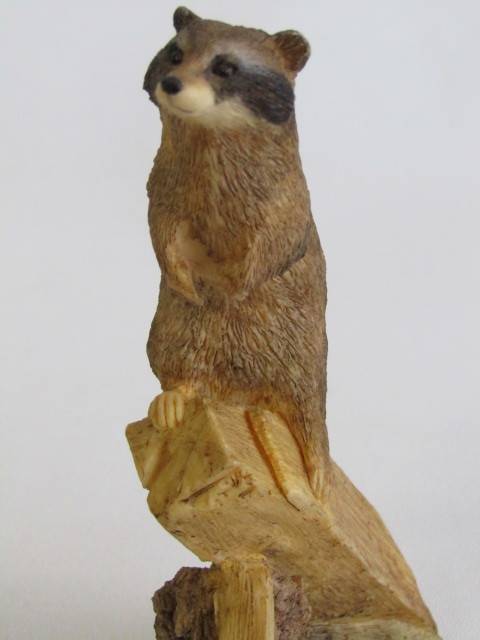 Lot of 4 collectable Animal figurines, Crown Staffordshire, Ansley and Teviotdale, excellent cond