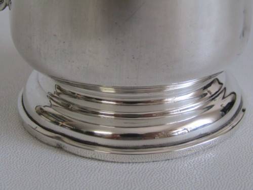 Vintage Hallmarked sterling silver Cup, 77.7 grams (Crazy R1 start Christmas auction at Port No.5)