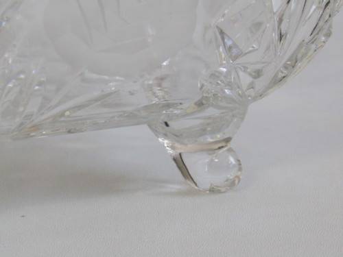Large vintage solid lead Crystal footed Bowl, Rose cut, excellent condition, 21.5cm x 21.5cm x 12cm
