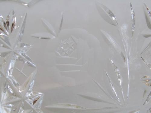Large vintage solid lead Crystal footed Bowl, Rose cut, excellent condition, 21.5cm x 21.5cm x 12cm