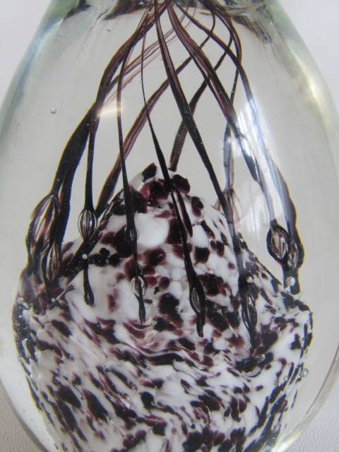 Large vintage original Murano art glass Paperweight in excellent condition, 11cm high