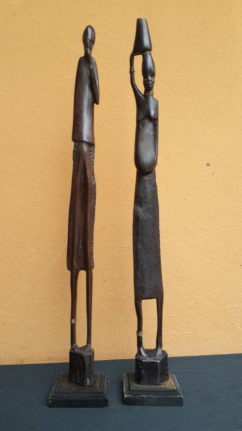 2 collectable Wooden figures