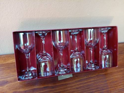 Set of 6 Chatsworth Sherry glasses in original box