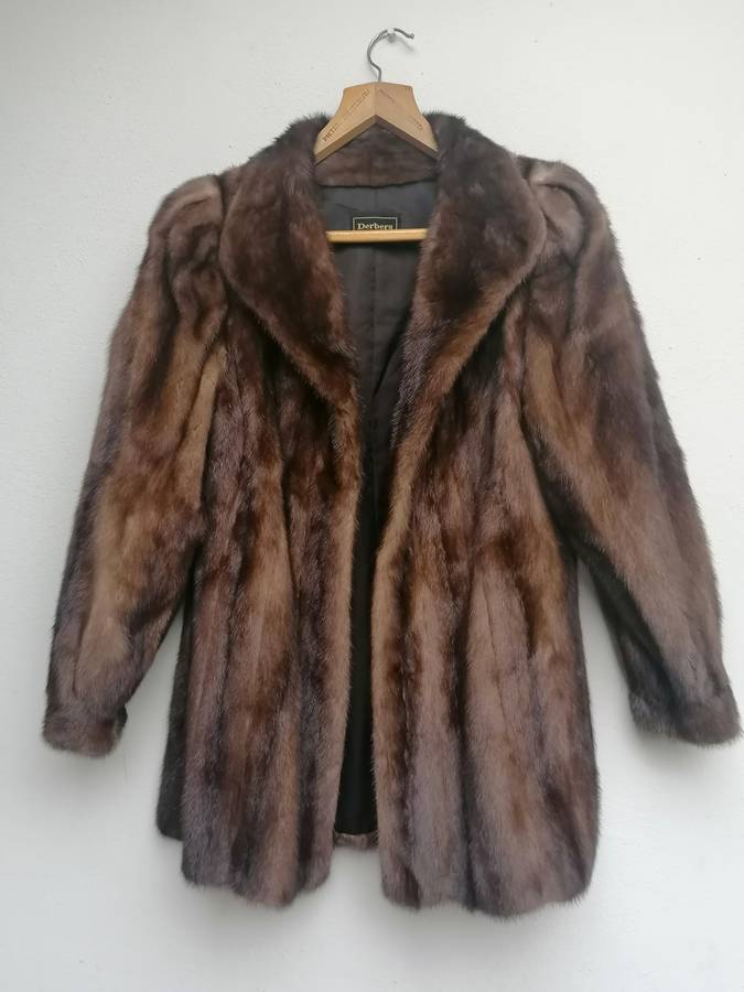 Stunning Vintage Derbers Mink medium length Coat