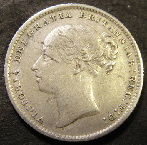 Great Britain : Queen Victoria : Silver Shilling (1/-) of 1887 (Young Head)