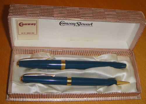 Conway Stewart 68 Fountain Pen with 14ct GOLD nib and 42 Mechanical Pencil 48