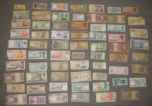 HUGE Lot of old Banknotes of the World (66 Notes)