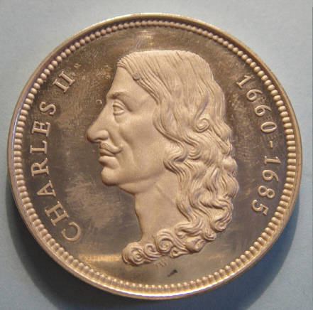 United Kingdom : Large Sterling Silver Medal depicting King Charles II (1660-1685)