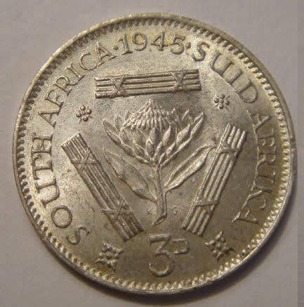Union of South Africa : Three Pence (3d) of 1945