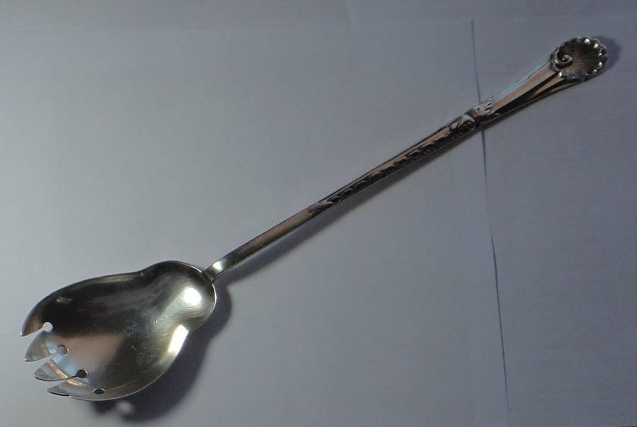 Antique Sterling Silver Salad Server by Walker and Hall, Sheffield 1915