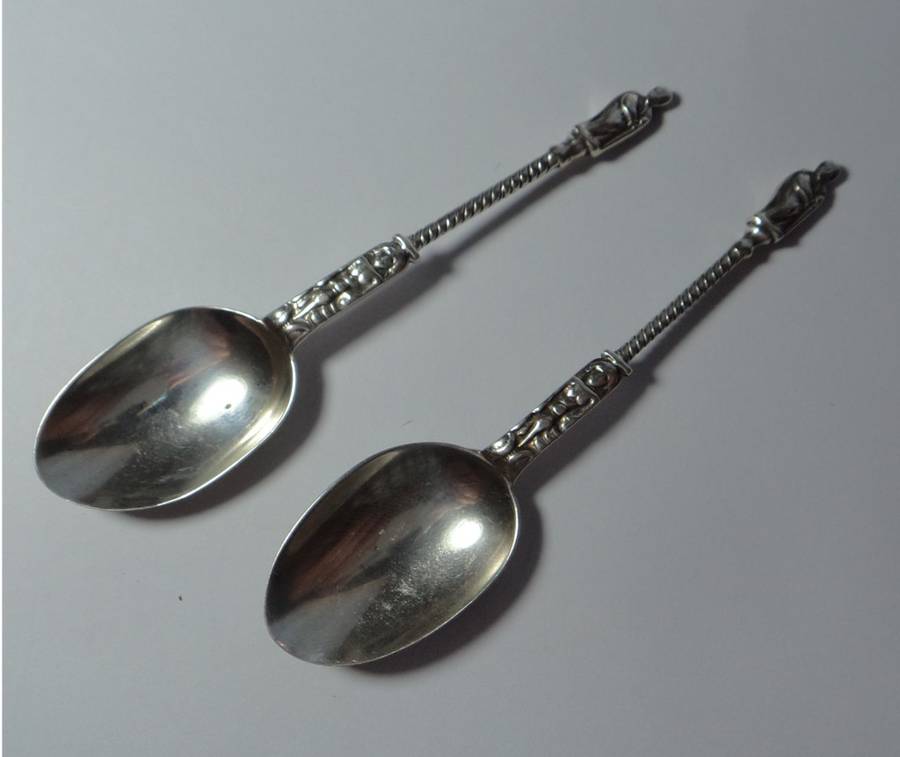 Two Victorian Decorative Sterling Silver Teaspoons (1891)