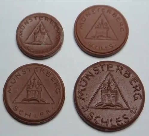 German Emergency Porcelain Money Set of Munsterberg