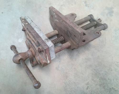 Old RECORD RD664709 No.52 bench vice for wood work