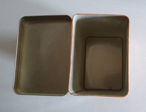 JUNGLE tin as per photos