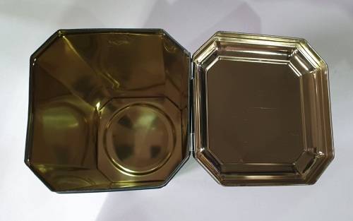 CAROLANS liquor tin for a bar as per photos