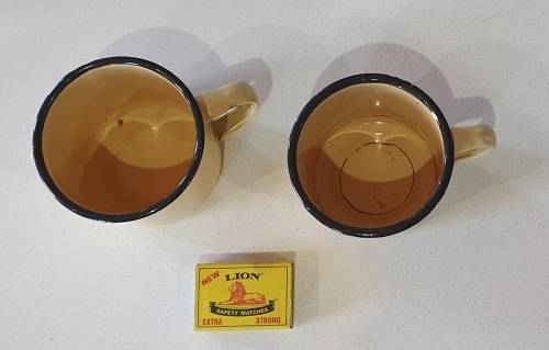 2x Enamel cups as per photo