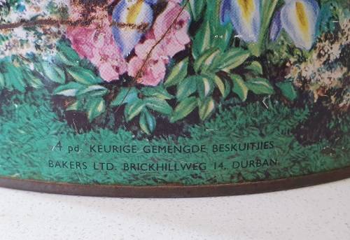 BAKERS 4 lb biscuits tin as per photos